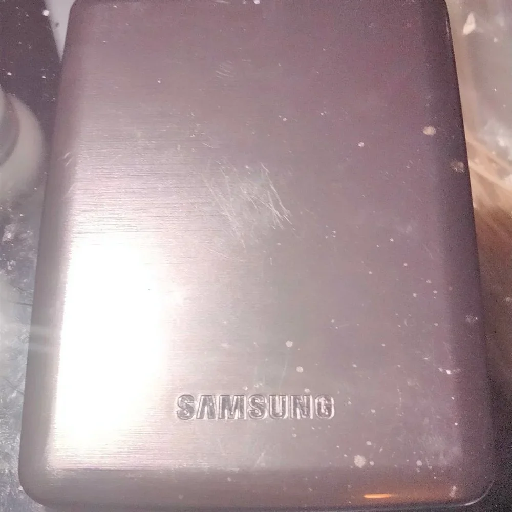 External hard drive - Picture 1 of 1